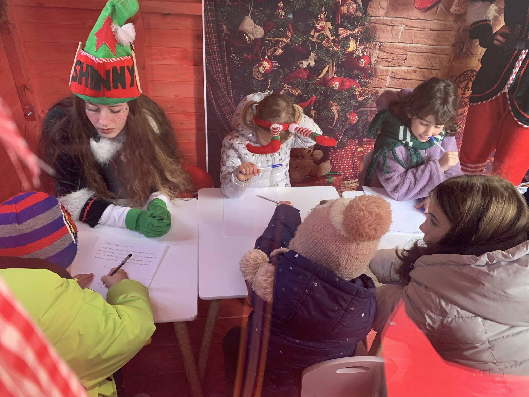 LAVORETTI NATALE 2025